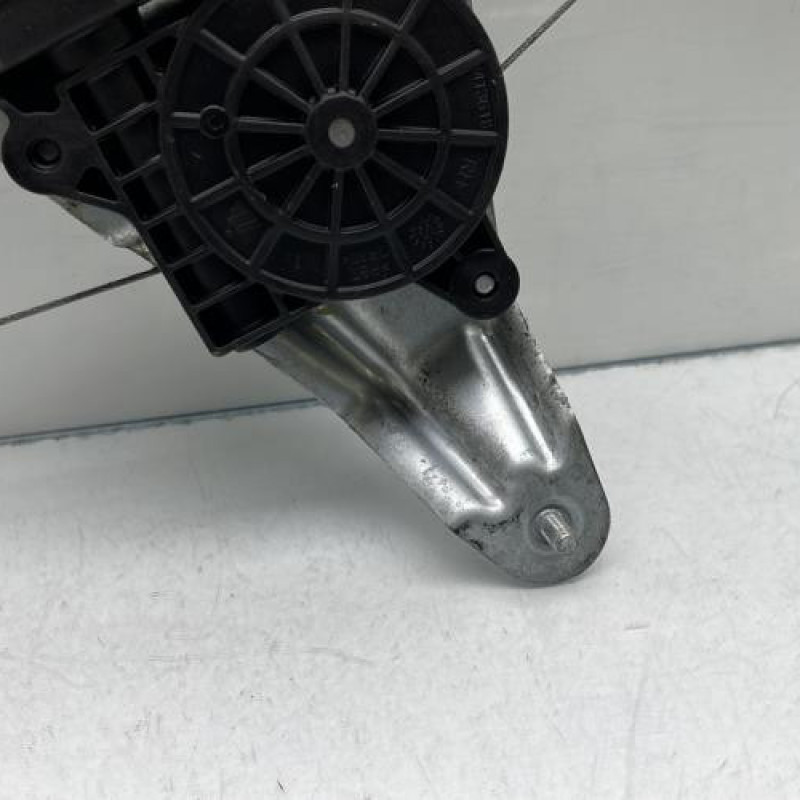 Leve vitre electrique arriere droit DACIA SANDERO 2 Photo n°3