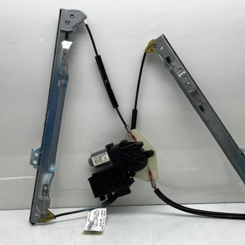 Leve vitre electrique avant gauche CITROEN C4 PICASSO 1 Photo n°1