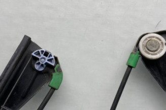 Leve vitre electrique avant droit VOLKSWAGEN POLO 3