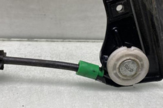 Leve vitre electrique avant droit VOLKSWAGEN POLO 3
