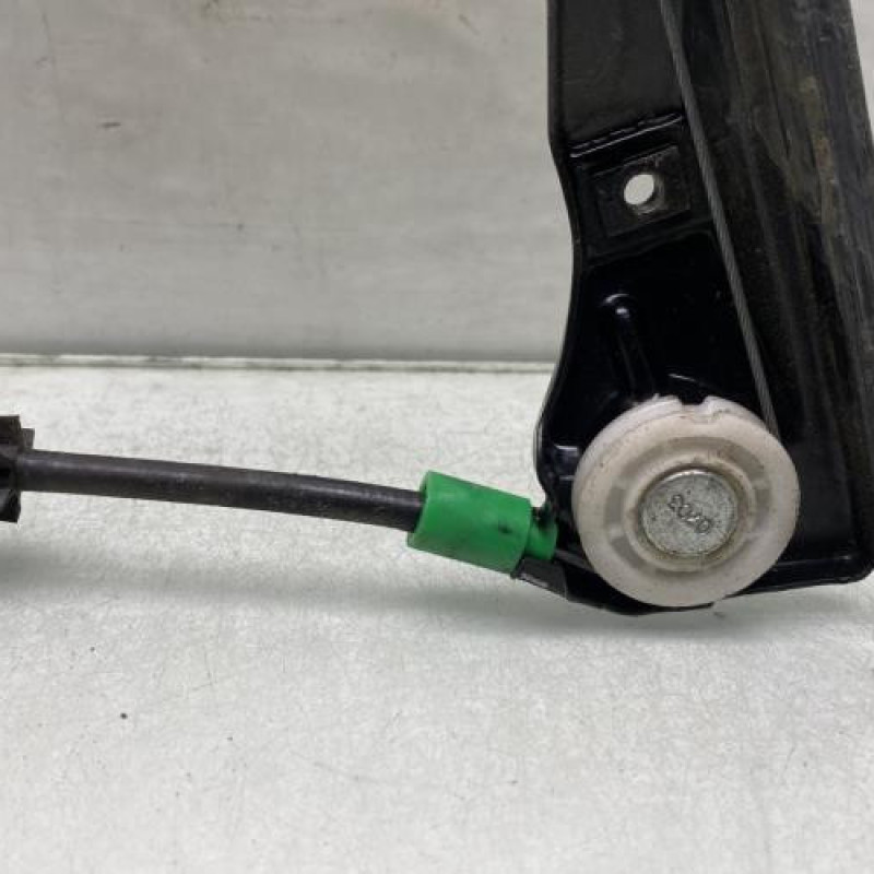 Leve vitre electrique avant droit VOLKSWAGEN POLO 3 Photo n°4