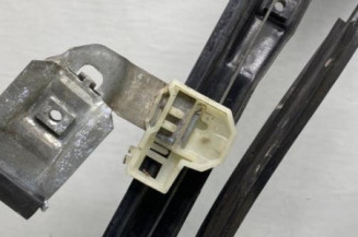 Leve vitre electrique avant droit VOLKSWAGEN POLO 3