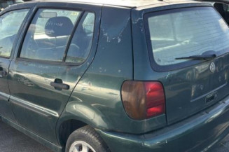 Leve vitre electrique avant droit VOLKSWAGEN POLO 3