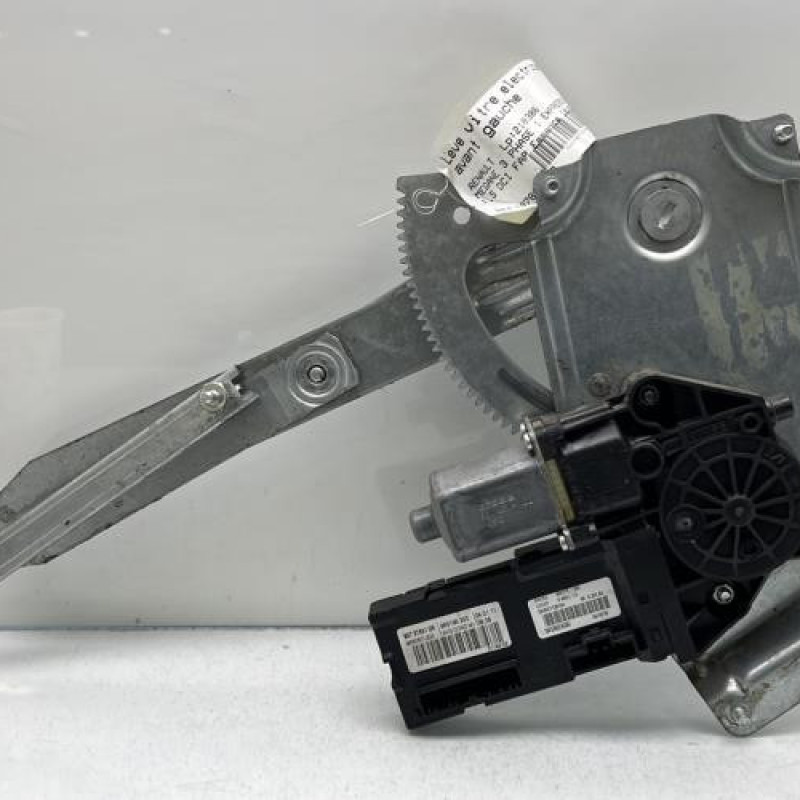 Leve vitre electrique avant gauche RENAULT MEGANE 3 Photo n°1