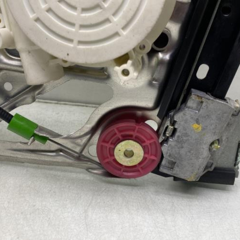 Leve vitre electrique avant gauche BMW SERIE 5 E39 Photo n°4