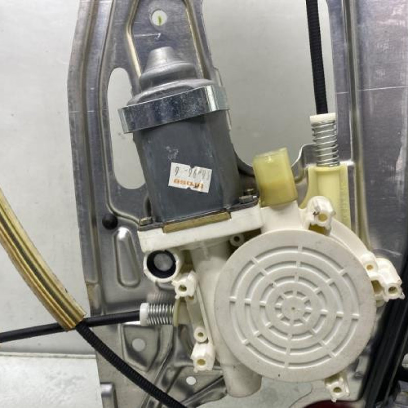 Leve vitre electrique avant gauche BMW SERIE 5 E39 Photo n°6