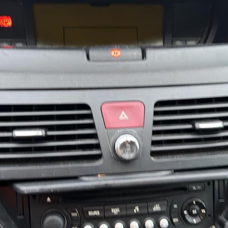 Boitier BSI CITROEN C4 GRAND PICASSO 1 Photo n°11