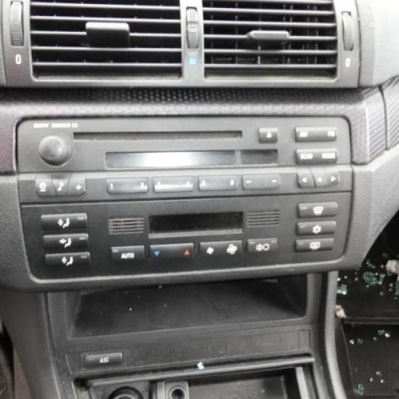 Malle/Hayon arriere BMW SERIE 3 E46 Photo n°10