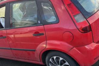 Retroviseur gauche FORD FIESTA 5