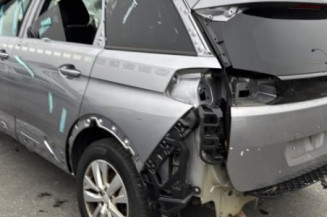 Trappe d'essence PEUGEOT 5008 2