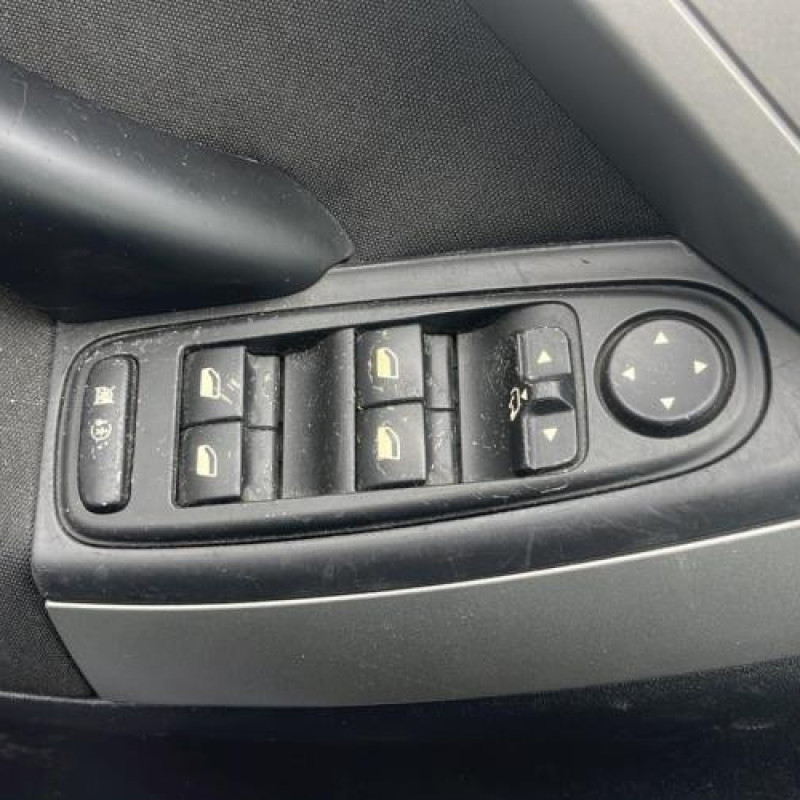 Serrure arriere droit CITROEN C4 GRAND PICASSO 1 Photo n°18