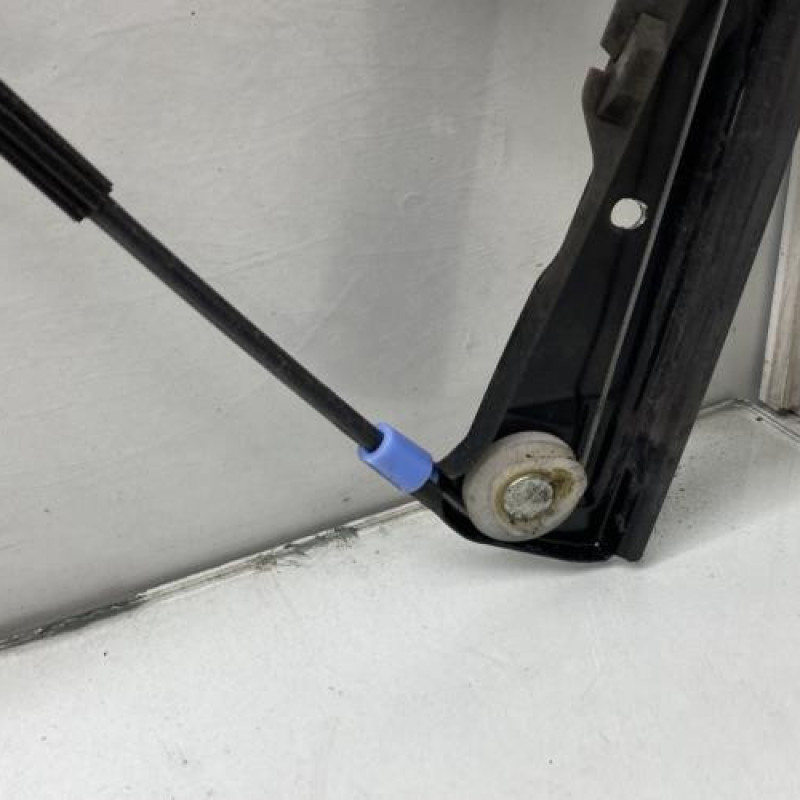 Leve vitre electrique avant gauche SEAT IBIZA 3 Photo n°7
