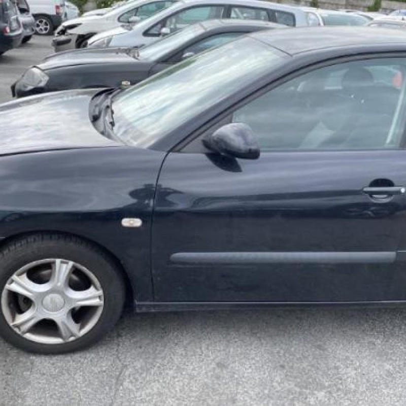 Serrure avant droit SEAT IBIZA 3 Photo n°20