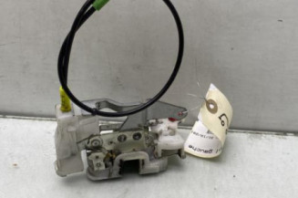 Serrure avant gauche PEUGEOT 107