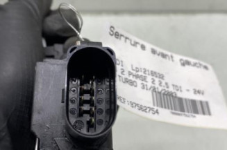 Serrure avant gauche AUDI A6 2