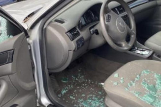 Serrure avant gauche AUDI A6 2