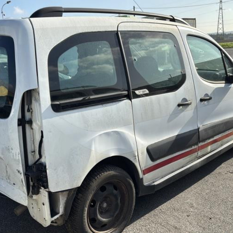 Pretensionneur de ceinture avant droit CITROEN BERLINGO 2 Photo n°6