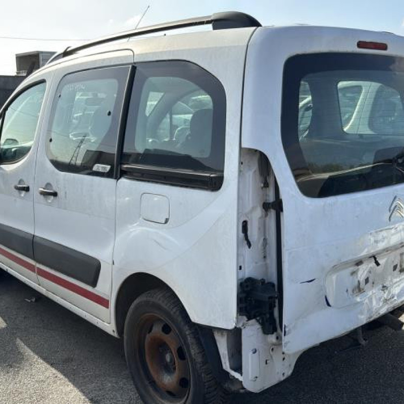 Pretensionneur de ceinture avant droit CITROEN BERLINGO 2 Photo n°7