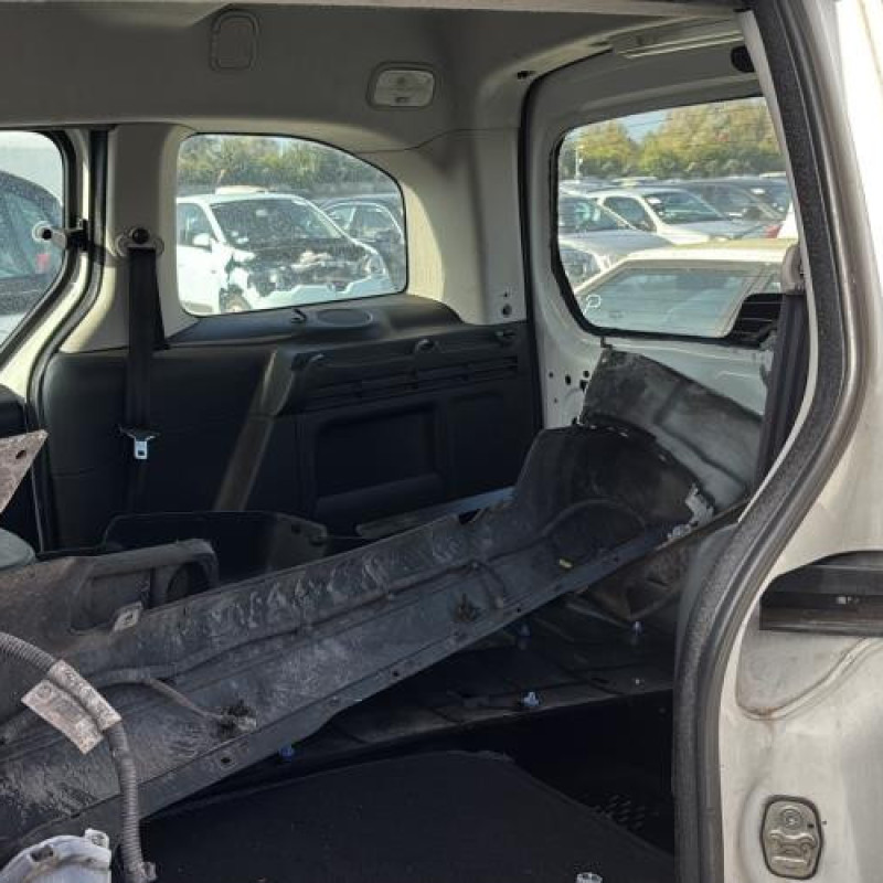 Pretensionneur de ceinture avant droit CITROEN BERLINGO 2 Photo n°15