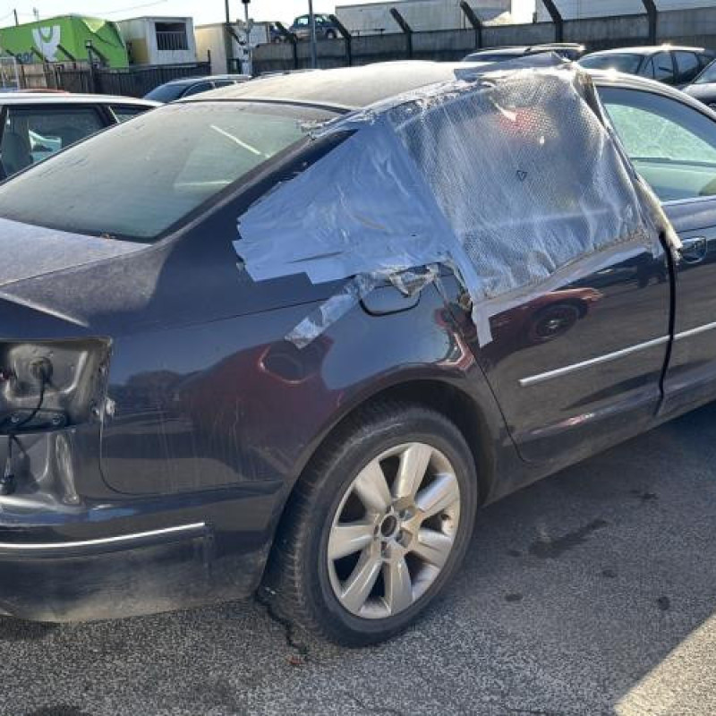 Serrure arriere gauche AUDI A6 3 Photo n°8