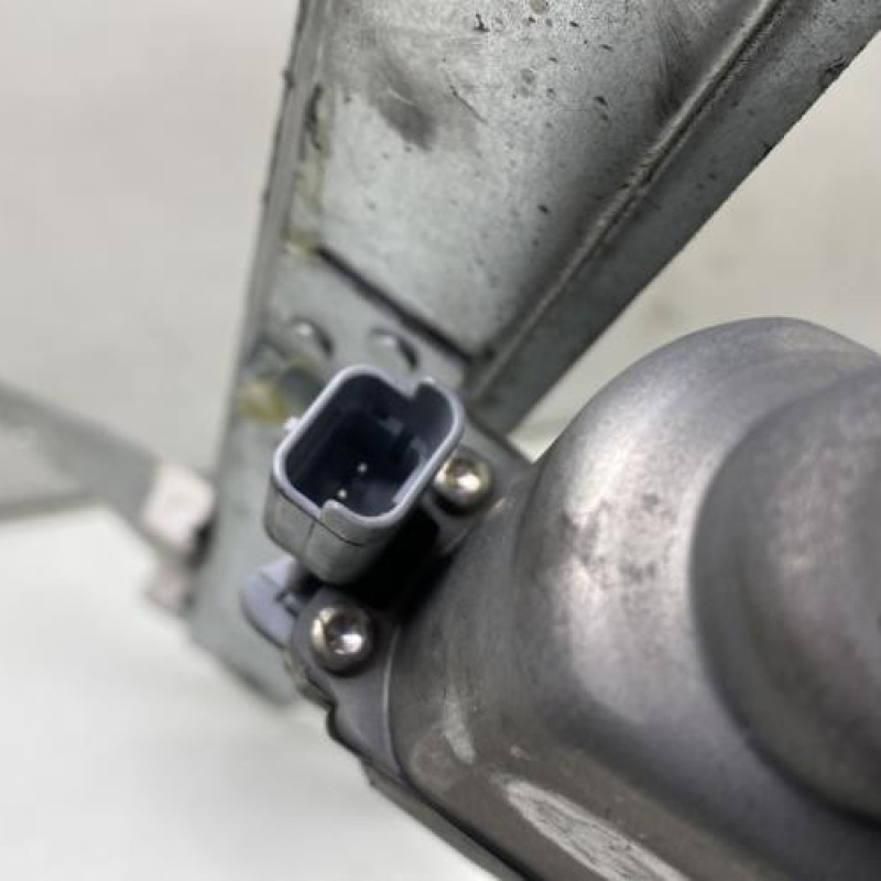 Leve vitre electrique avant droit PEUGEOT PARTNER 2 Photo n°4