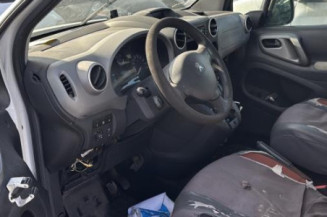 Leve vitre electrique avant droit PEUGEOT PARTNER 2
