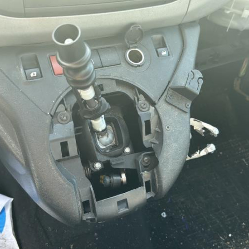 Leve vitre electrique avant droit PEUGEOT PARTNER 2 Photo n°20