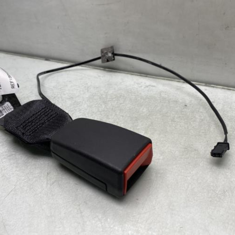 Attache ceinture arriere droit OPEL ASTRA K Photo n°1