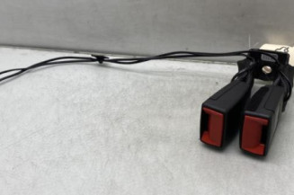 Attache ceinture arriere gauche OPEL ASTRA K Photo n°1