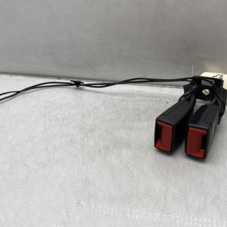 Attache ceinture arriere gauche OPEL ASTRA K Photo n°1