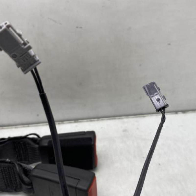 Attache ceinture arriere gauche OPEL ASTRA K Photo n°3