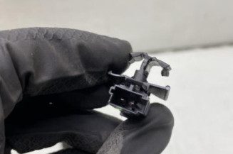 Attache ceinture avant droit OPEL ASTRA K