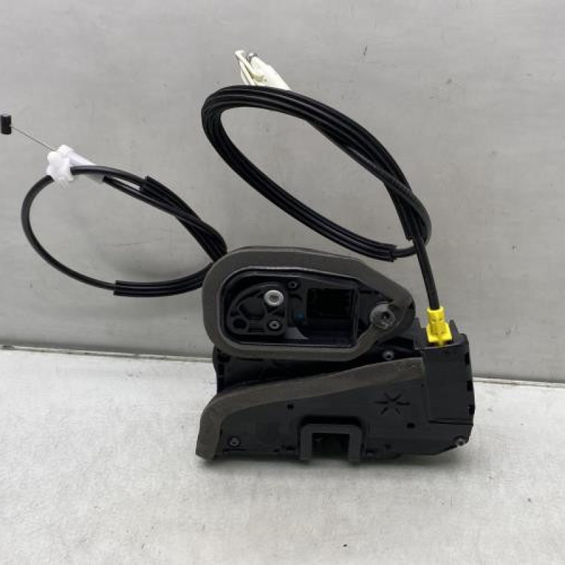 Serrure avant gauche OPEL ASTRA K Photo n°3