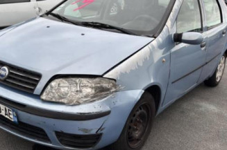 Moteur FIAT PUNTO 2 Photo n°1