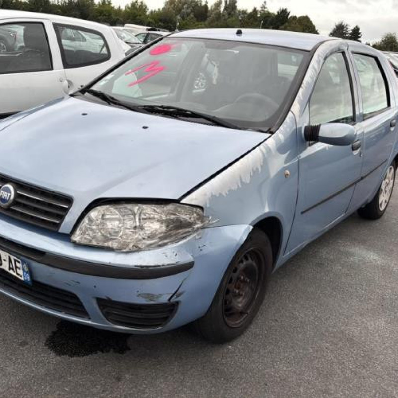 Moteur FIAT PUNTO 2 Photo n°1