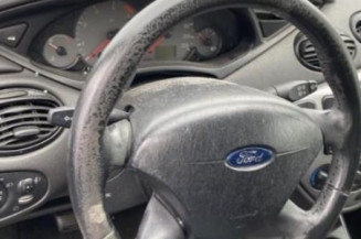 Aile avant droit FORD FOCUS 1