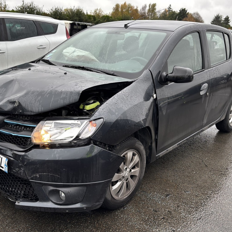 DACIA SANDERO 2 PHASE 1 1.2i - 16V Photo n°12