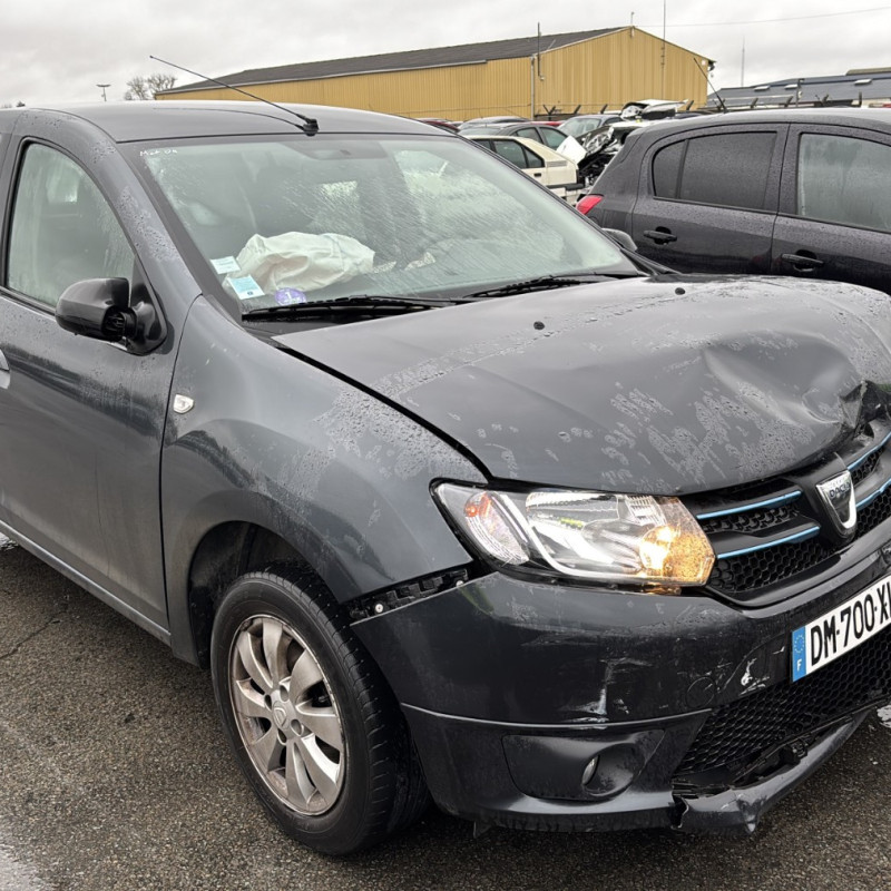 DACIA SANDERO 2 PHASE 1 1.2i - 16V Photo n°13