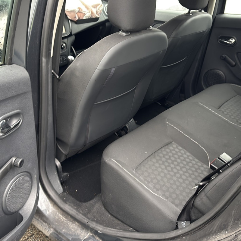 DACIA SANDERO 2 PHASE 1 1.2i - 16V Photo n°21