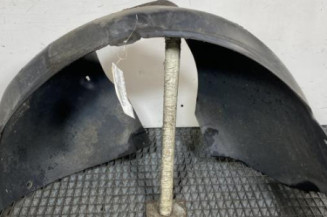 Pare boue avant gauche VOLKSWAGEN GOLF PLUS Photo n°1