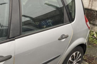 Optique avant principal droit (feux)(phare) RENAULT SCENIC 2