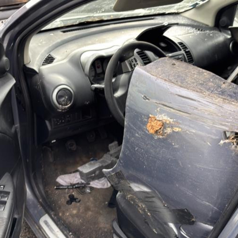 Feu arriere principal droit (feux) NISSAN NOTE 1 Photo n°13
