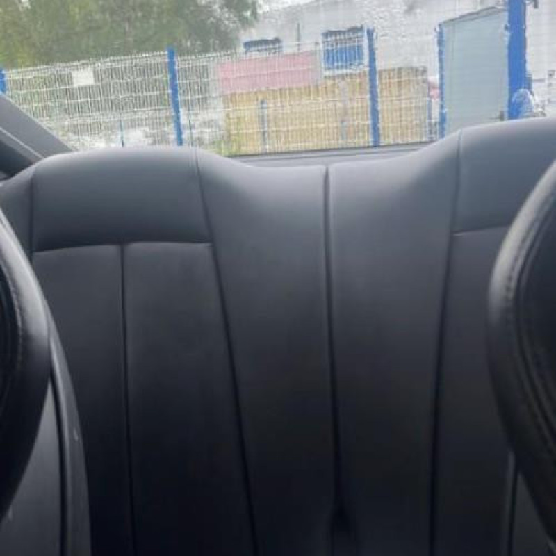 Pare boue arriere droit AUDI TT 3 Photo n°11