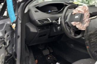 Volant PEUGEOT 5008 2