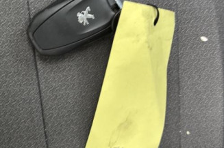 Volant PEUGEOT 5008 2