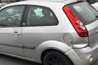 Retroviseur gauche FORD FIESTA 5
