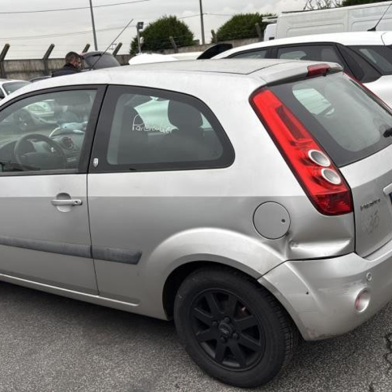 Retroviseur gauche FORD FIESTA 5 Photo n°15