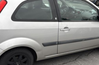 Retroviseur gauche FORD FIESTA 5