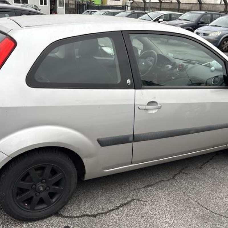 Retroviseur gauche FORD FIESTA 5 Photo n°16