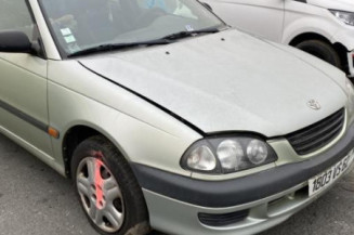 Retroviseur gauche TOYOTA AVENSIS 1